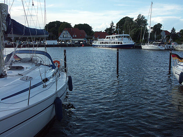 Hafen von Breege
